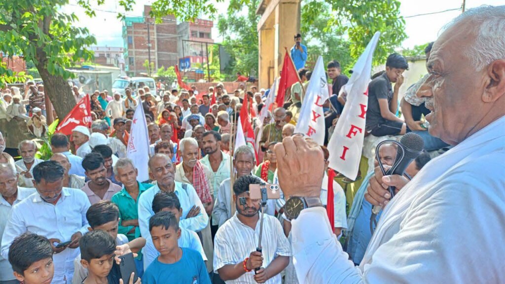 'Jungle Raj' at its peak in Bihar: MP Amra Ram condemns police action against the student protest in Nagarnausa