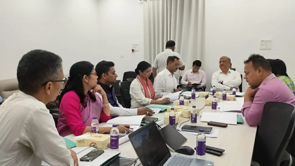 वैशाली का बुद्ध सम्यक दर्शन संग्रहालय बनेगा अंतरराष्ट्रीय आकर्षण, इंटरनेशनल बुद्धिस्ट कॉन्क्लेव 2026 की तैयारी शुरू वैशाली स्थित बुद्ध सम्यक दर्शन संग्रहालय-सह-स्मृति स्तूप, जिसे बिहार सरकार अंतरराष्ट्रीय बौद्ध पर्यटन केंद्र के रूप में विकसित कर रही है।