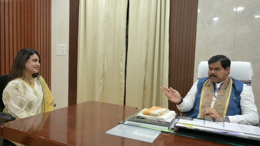 बिहार की बेटियों को मिलेगा विन चुंग आत्मरक्षा प्रशिक्षण? अभिनेत्री पाखी हेगड़े ने शिक्षा मंत्री से की मुलाकात