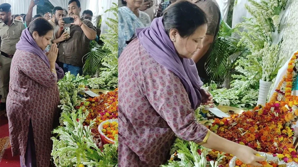 राजद सांसद डॉ. मीसा भारती बिहटा में पूर्व मुखिया स्वर्गीय रमेश चंद्र राय के तैलचित्र पर श्रद्धासुमन अर्पित करते हुए।