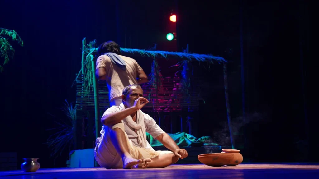 पटना में मुंशी प्रेमचंद जयंती समारोह में ‘कफ़न’ का भावपूर्ण मंचन, दर्शकों ने सराही प्रस्तुति