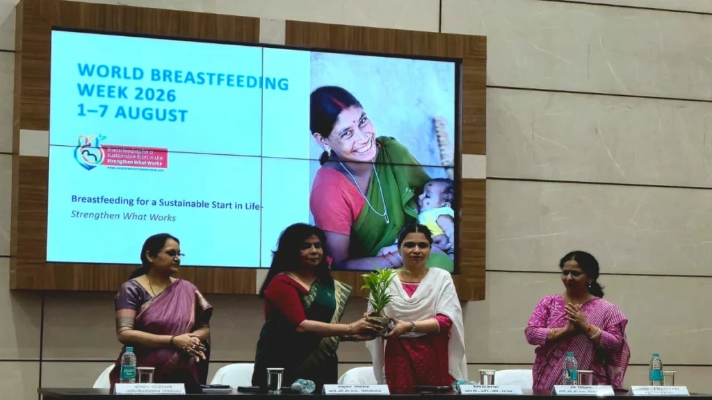 विश्व स्तनपान सप्ताह 2026 के दौरान बिहार के सभी आंगनबाड़ी केंद्रों पर जागरूकता अभियान चलेगा। आईसीडीएस ने पोषण ट्रैकर, मातृ एवं शिशु स्वास्थ्य और कुपोषण मुक्त बिहार पर विशेष जोर दिया।