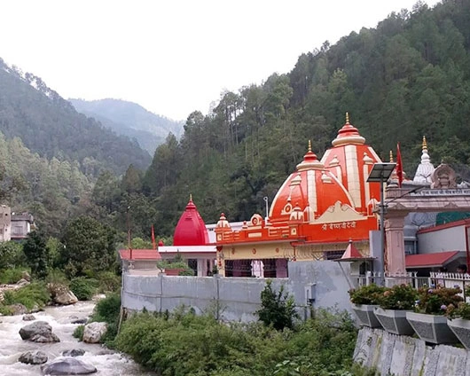 स्टीव जॉब्स की सलाह पर जुकरबर्ग भारत आए और उन्होंने उत्तराखंड के कैंची धाम आश्रम में एक हफ्ता बिताया। 