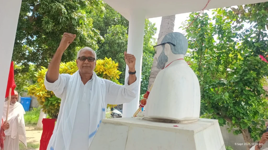 डॉ. विनयन ने विदेशी कंपनियों से जुड़े डंकल प्रस्ताव के खिलाफ भी आंदोलन किया। इसके साथ ही बाबरी मस्जिद विध्वंस के खिलाफ भी उन्होंने संघर्ष किया।