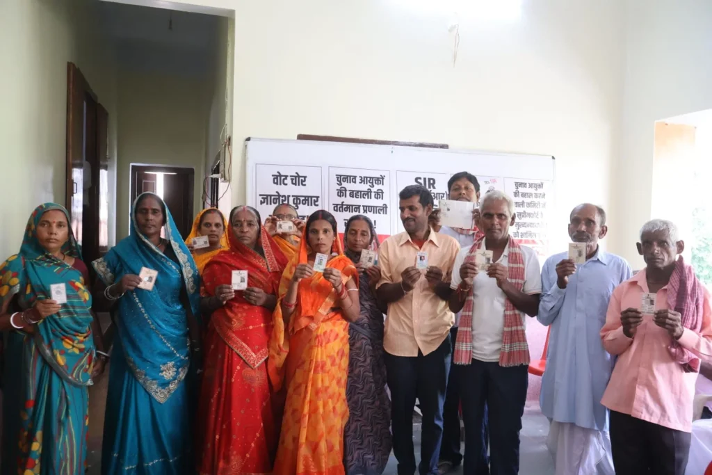 जनसुनवाई में सामने आए लोगों ने बताया कि मतदाता सूची में नाम नहीं होने की जानकारी उन्हें अलग-अलग मौकों पर मिली।
